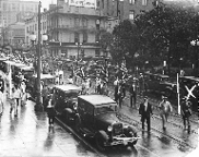 Striker_parade-1929-07-25.jpg